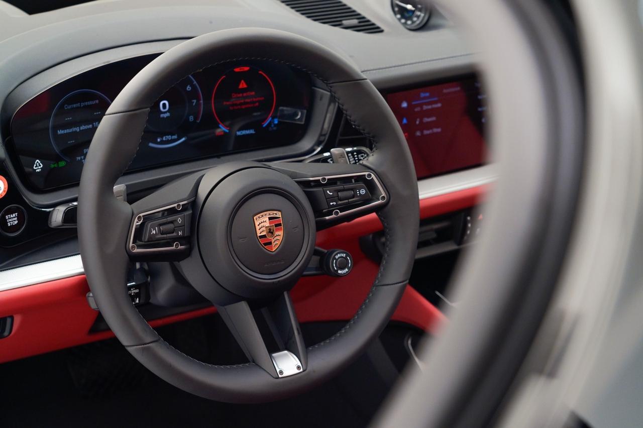 2026 Porsche Cayenne Pompano Beach FL