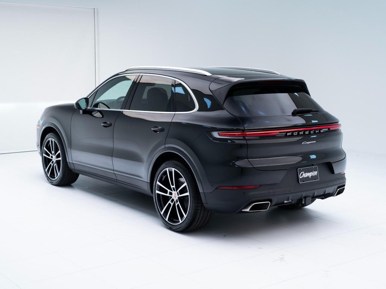 2026 Porsche Cayenne Pompano Beach FL