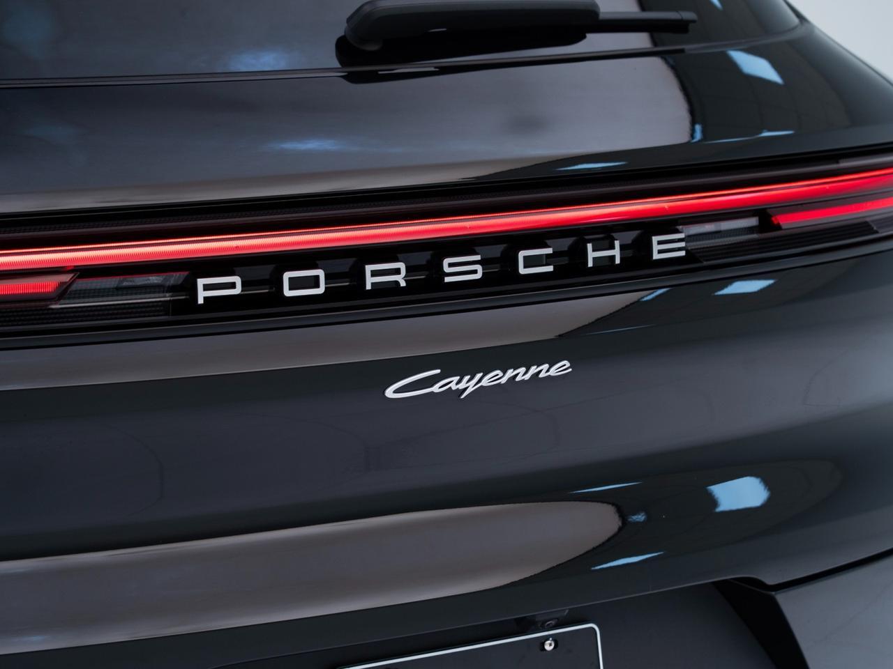 2026 Porsche Cayenne Pompano Beach FL