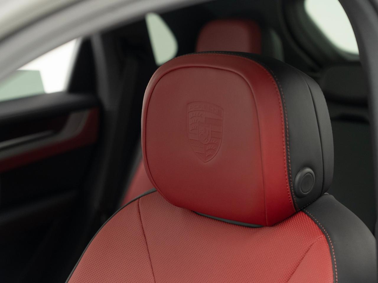 2026 Porsche Cayenne Pompano Beach FL