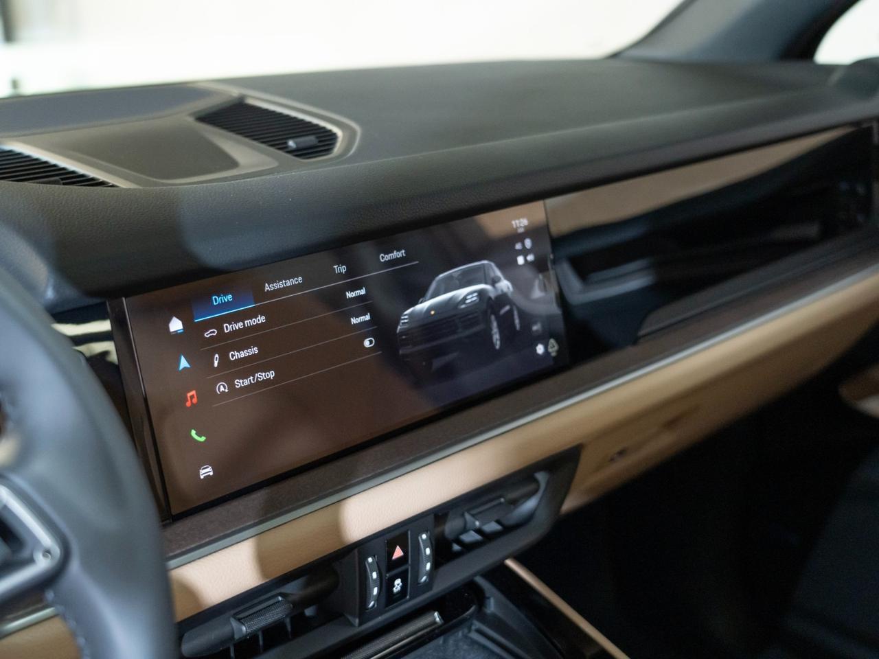 2026 Porsche Cayenne Pompano Beach FL
