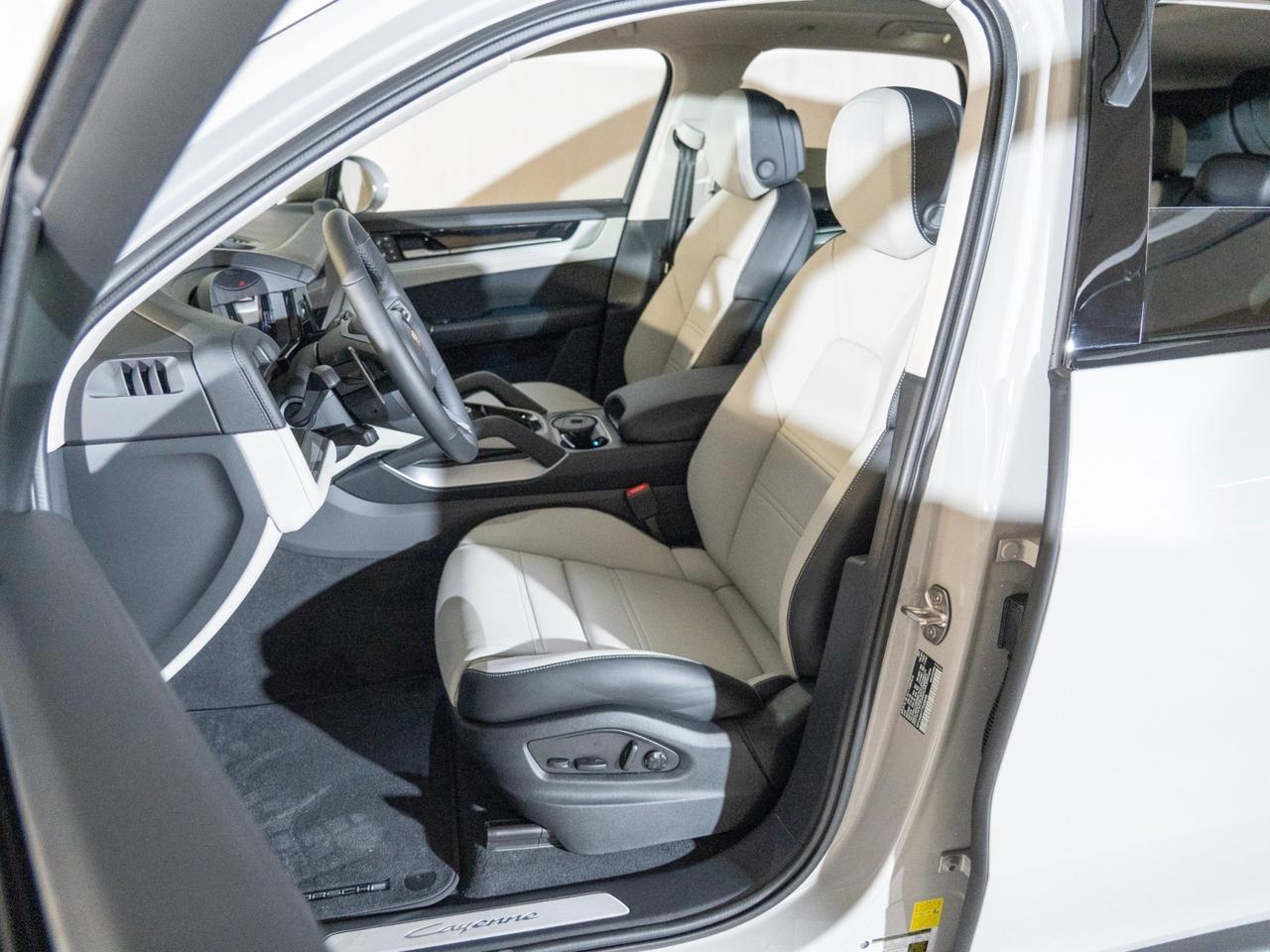 2026 Porsche Cayenne Pompano Beach FL