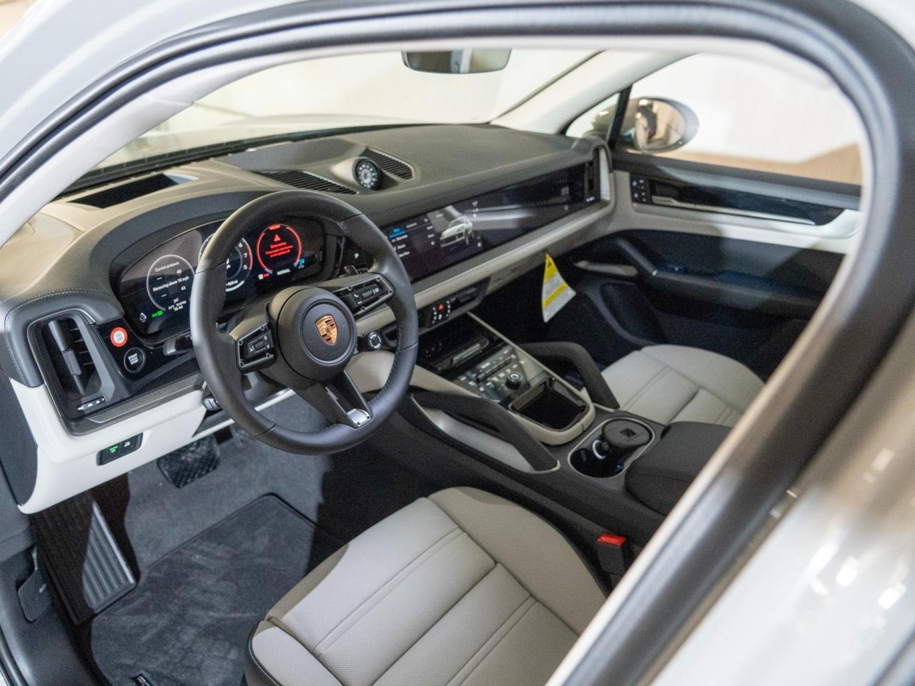 2026 Porsche Cayenne Pompano Beach FL