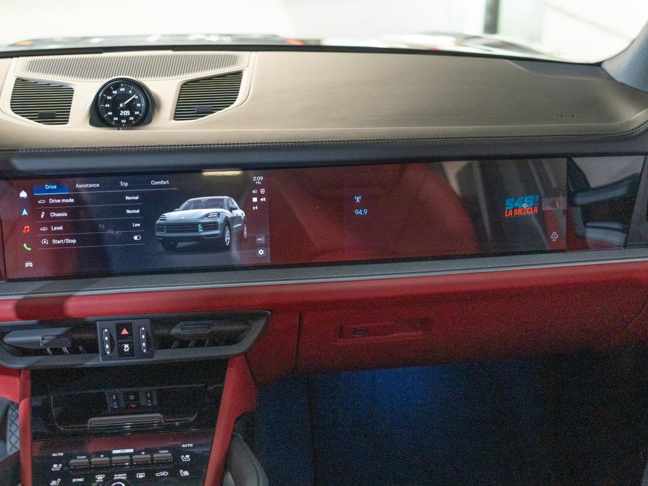 2026 Porsche Cayenne Pompano Beach FL