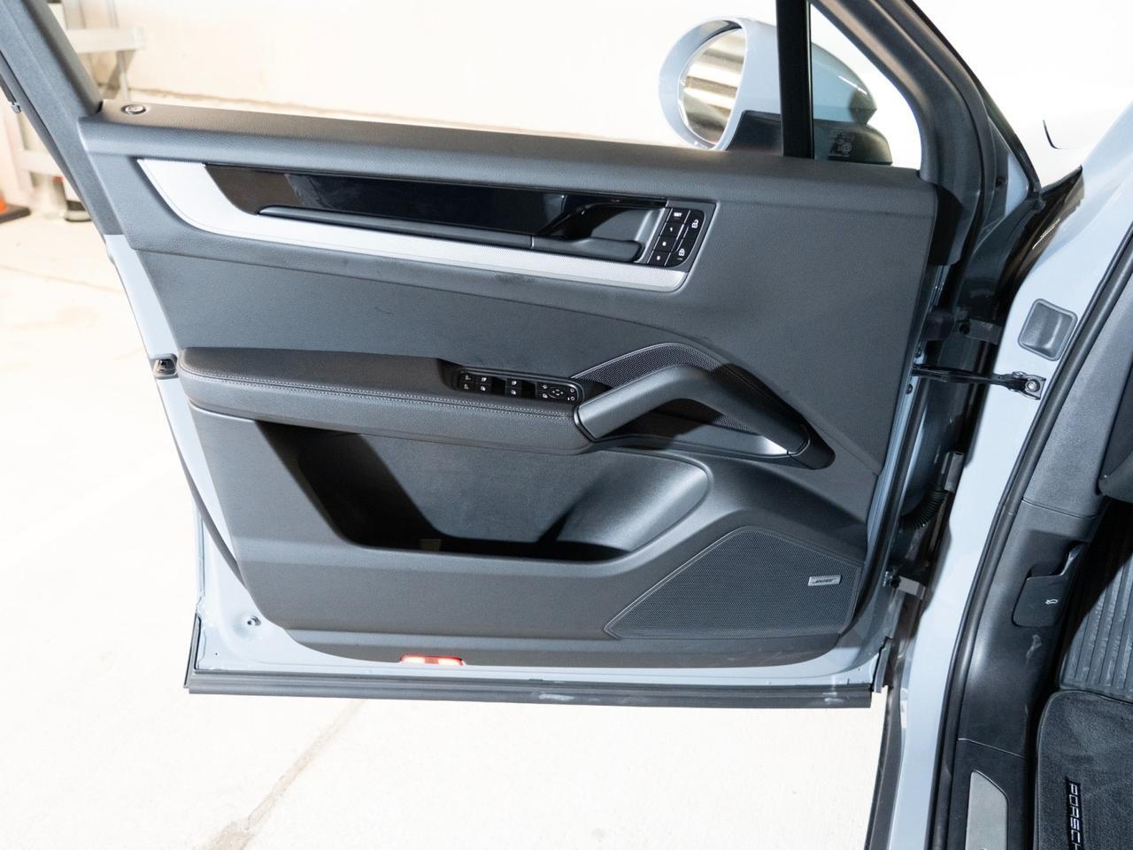 2026 Porsche Cayenne Pompano Beach FL