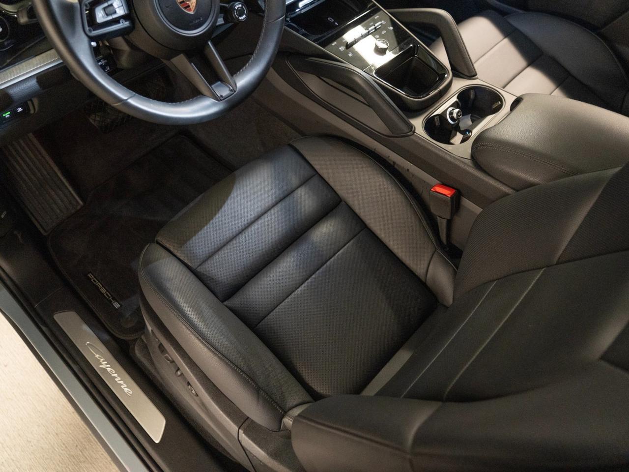 2026 Porsche Cayenne Pompano Beach FL
