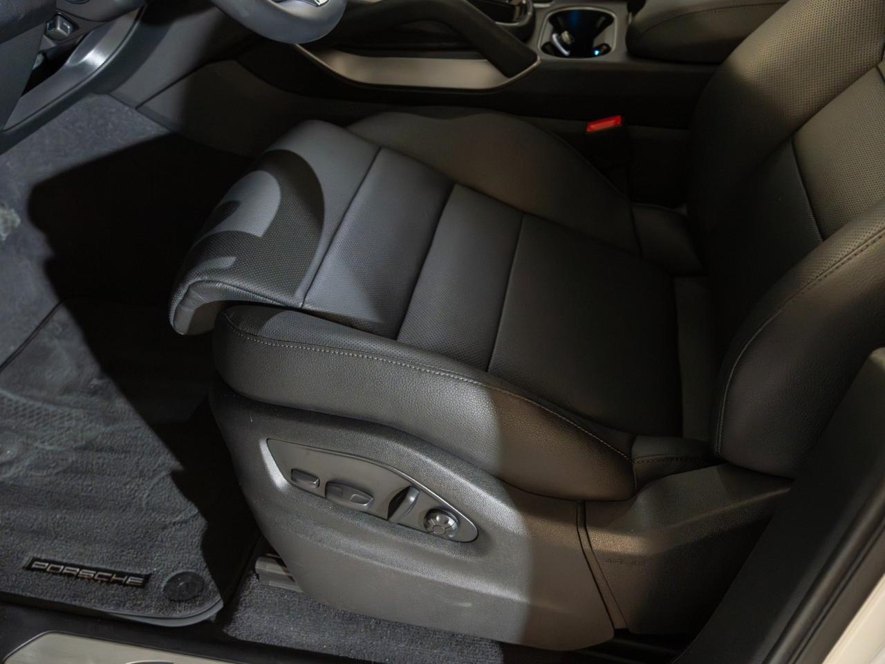 2026 Porsche Cayenne Pompano Beach FL