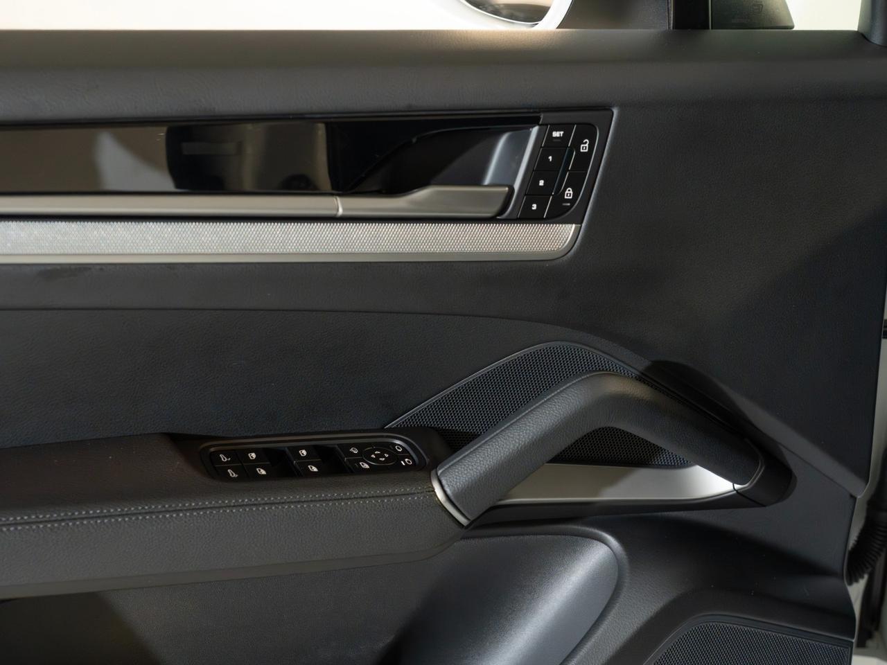 2026 Porsche Cayenne Pompano Beach FL