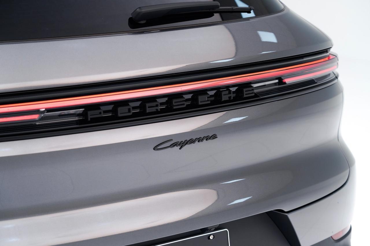 2026 Porsche Cayenne Pompano Beach FL