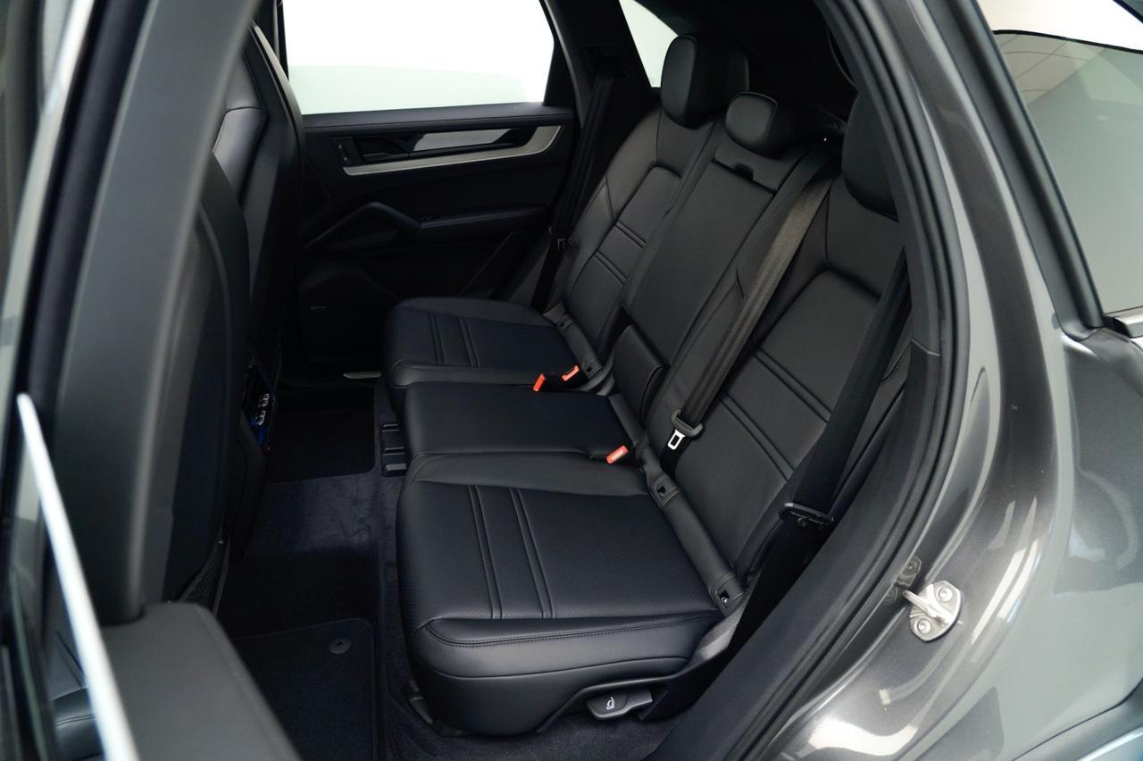 2026 Porsche Cayenne Pompano Beach FL