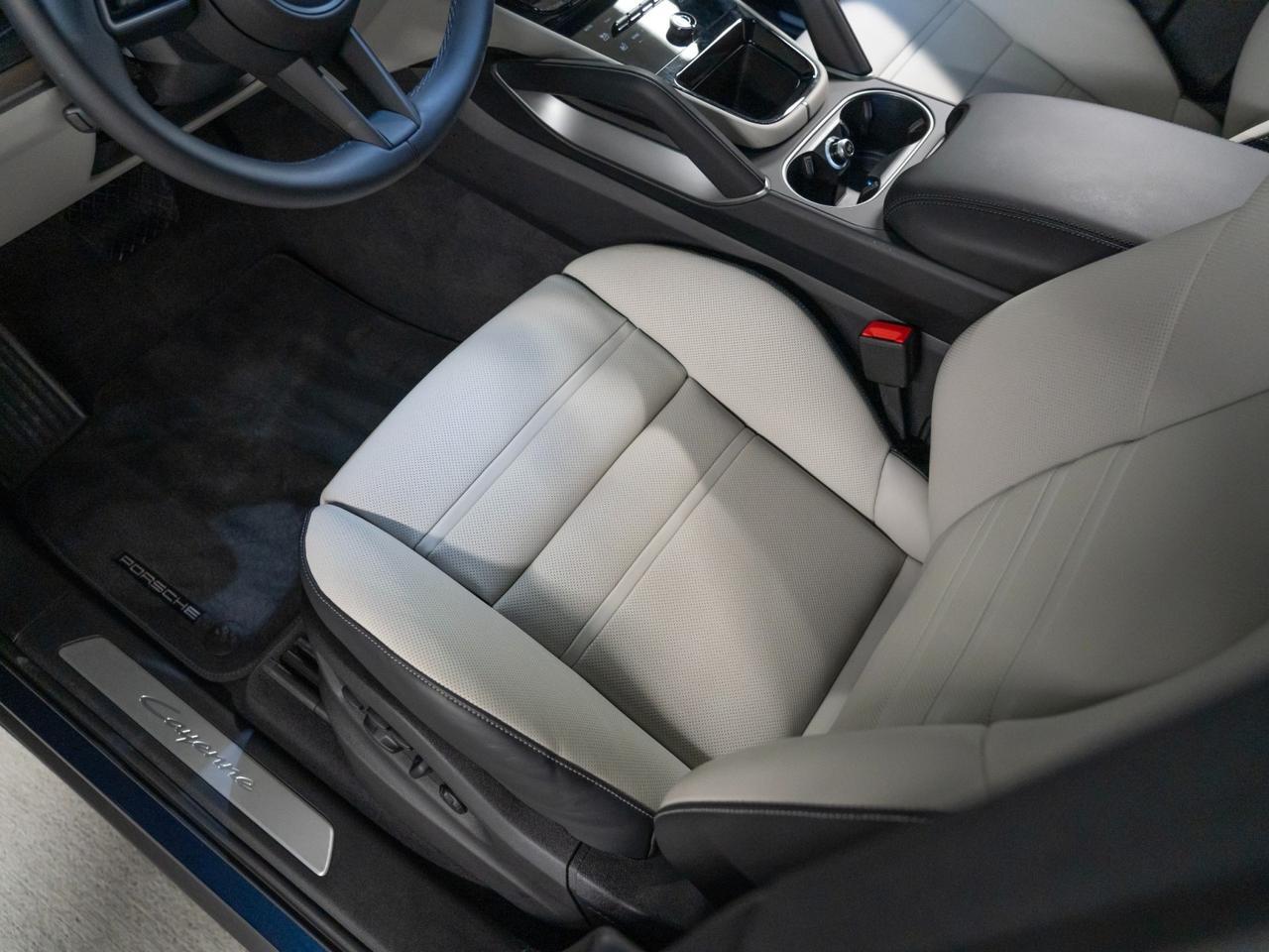 2026 Porsche Cayenne Pompano Beach FL