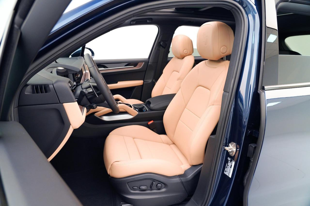 2026 Porsche Cayenne Pompano Beach FL