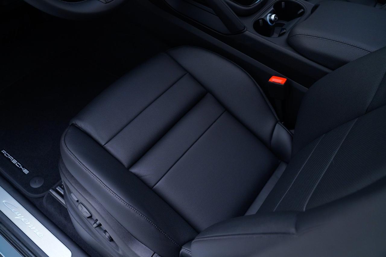 2026 Porsche Cayenne Pompano Beach FL