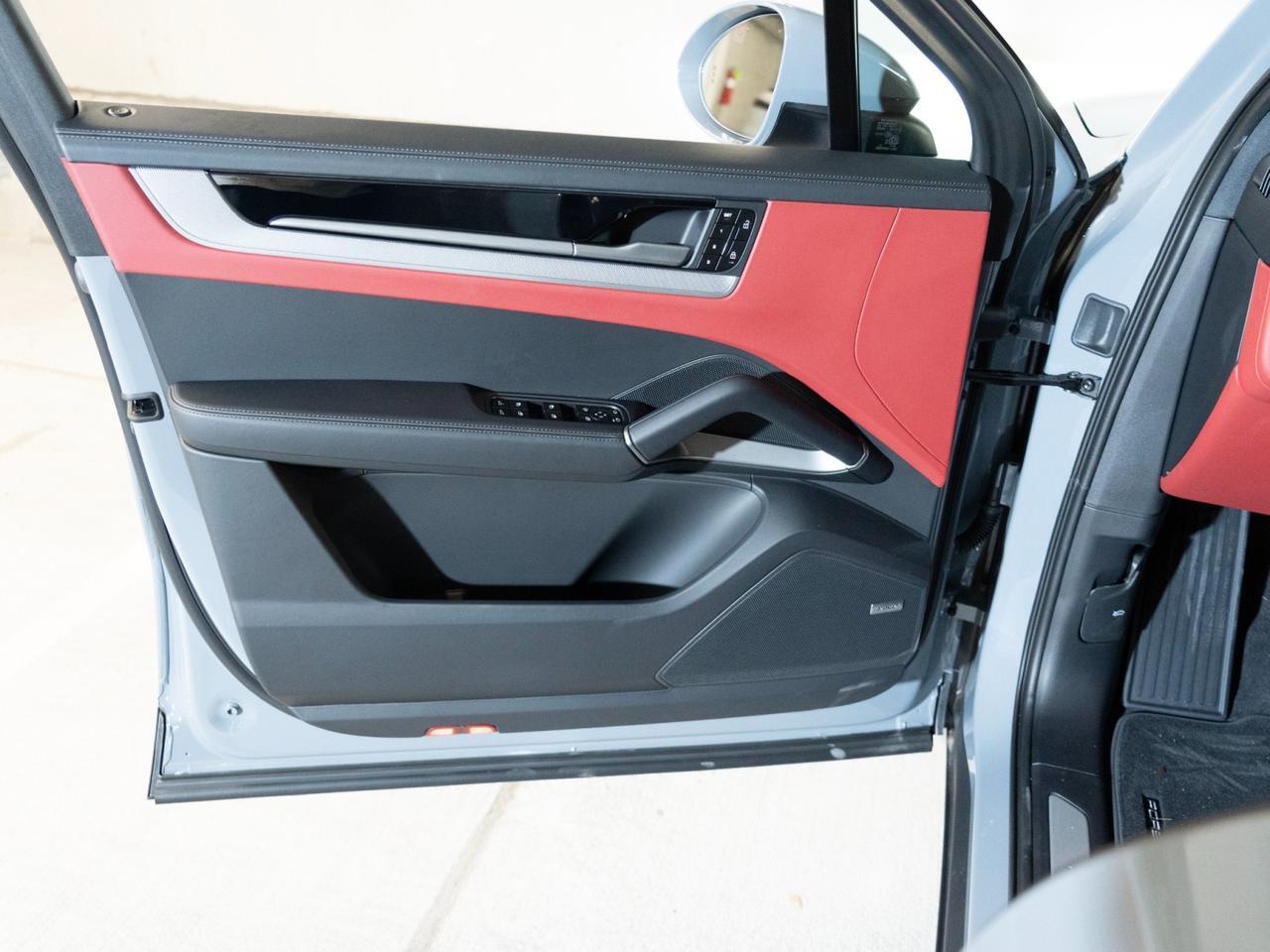 2026 Porsche Cayenne Pompano Beach FL