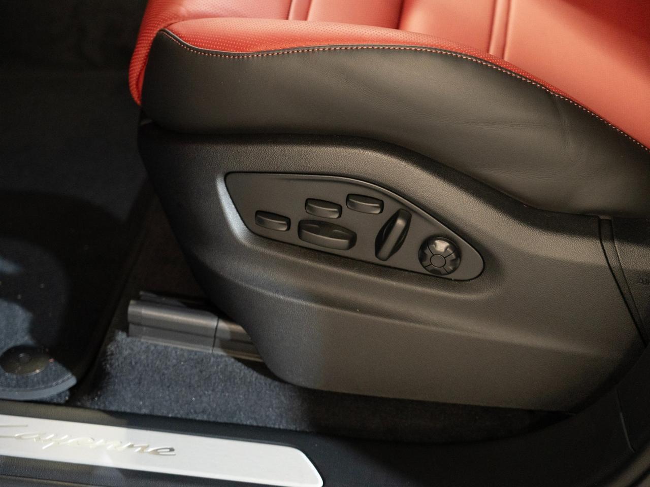 2026 Porsche Cayenne Pompano Beach FL