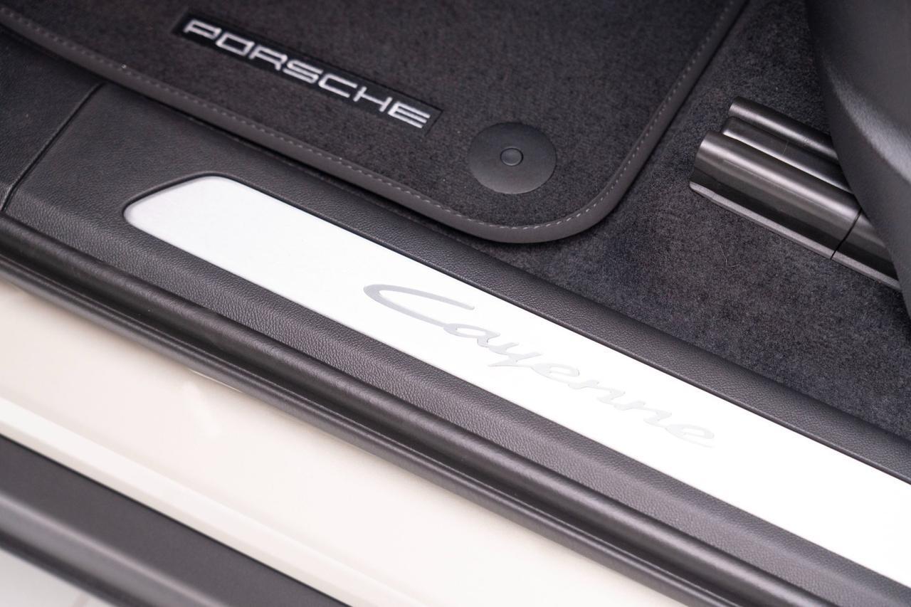 2026 Porsche Cayenne Pompano Beach FL
