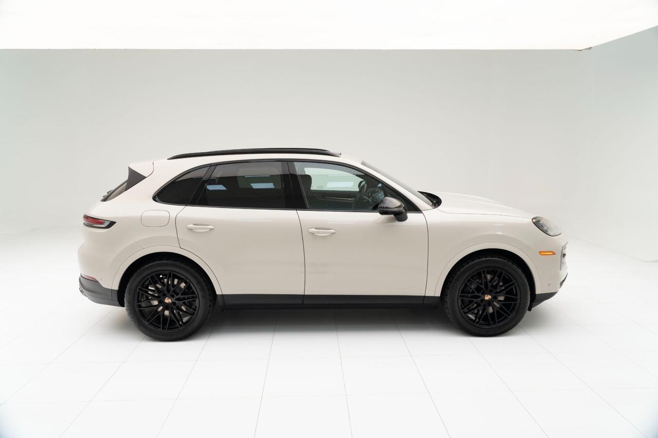 2026 Porsche Cayenne Pompano Beach FL
