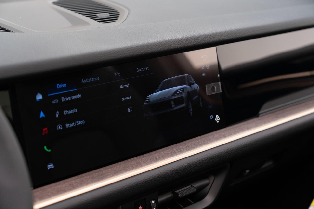 2026 Porsche Cayenne Pompano Beach FL