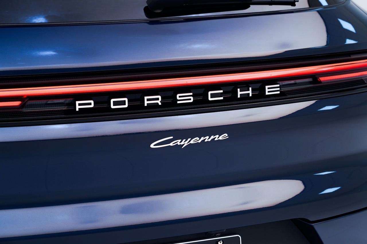 2026 Porsche Cayenne Pompano Beach FL