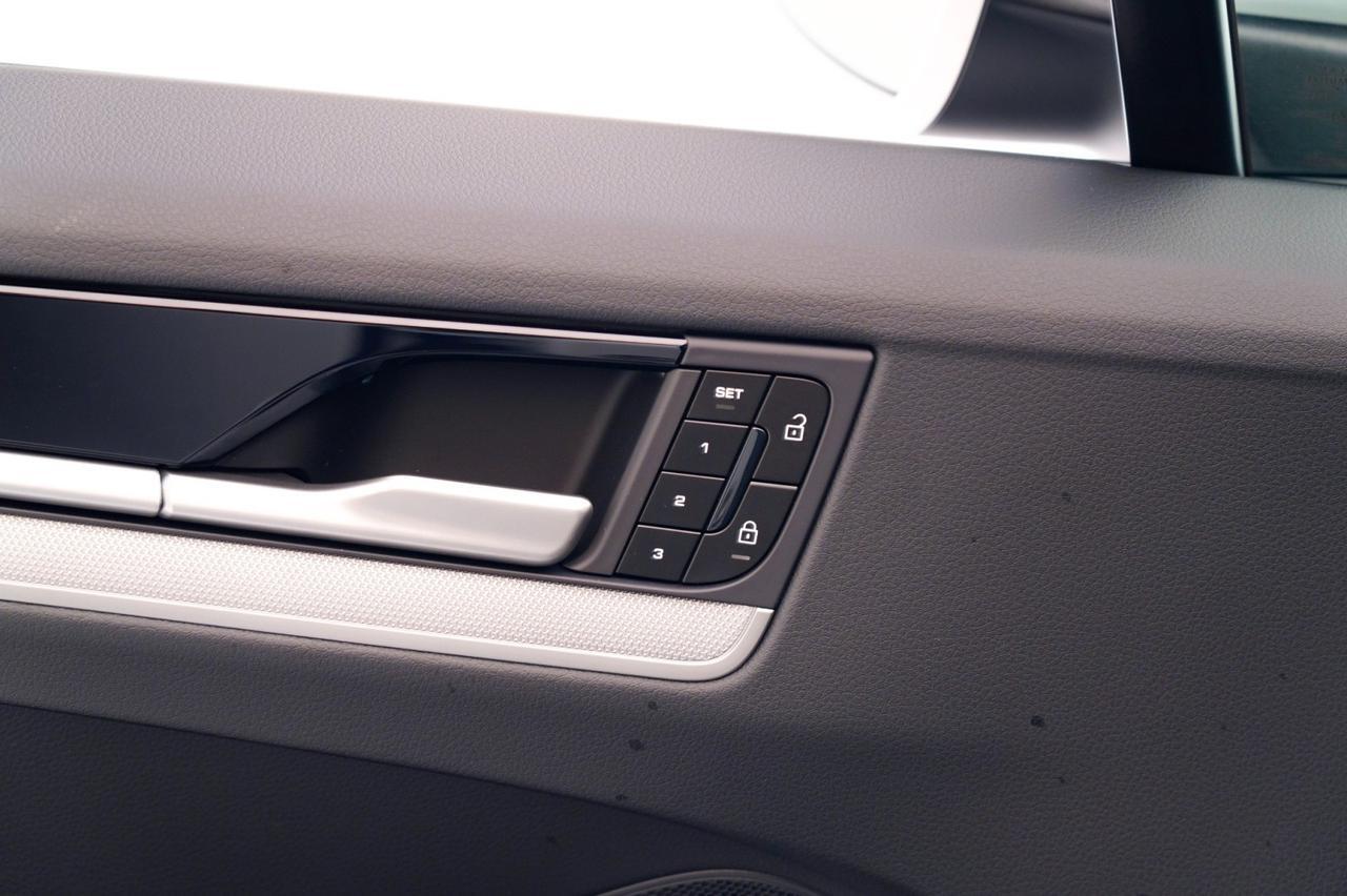 2026 Porsche Cayenne Pompano Beach FL