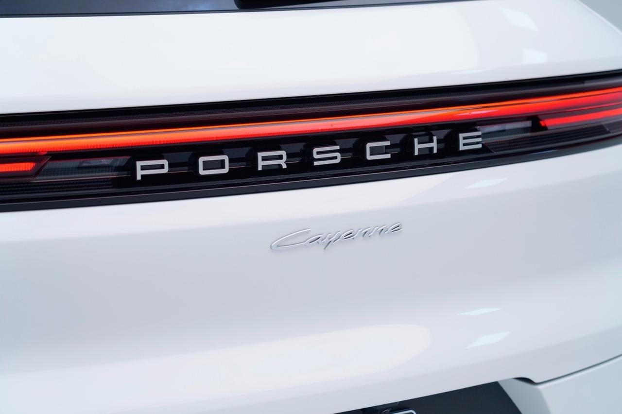 2026 Porsche Cayenne Pompano Beach FL
