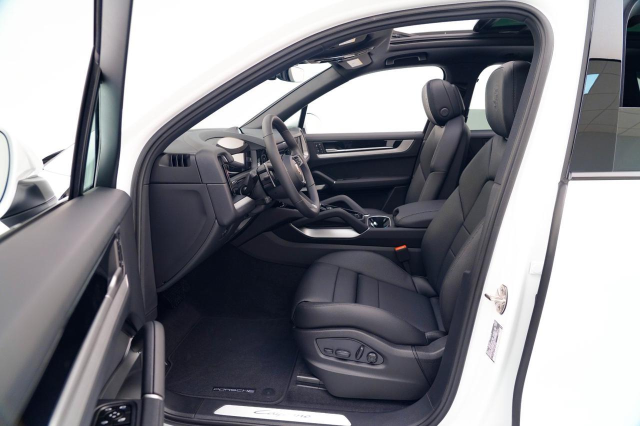 2026 Porsche Cayenne Pompano Beach FL
