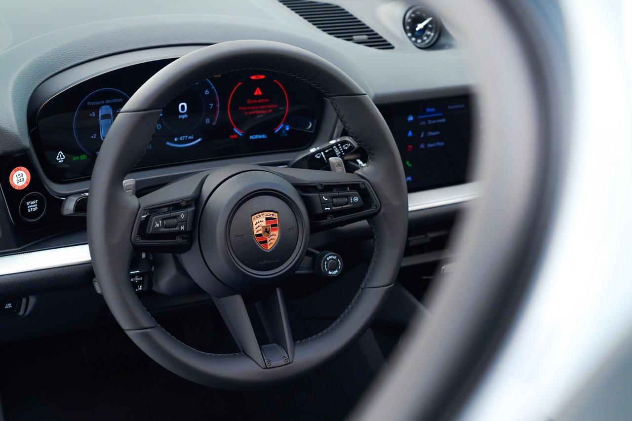2026 Porsche Cayenne Pompano Beach FL