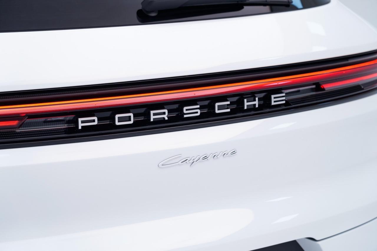 2026 Porsche Cayenne Pompano Beach FL
