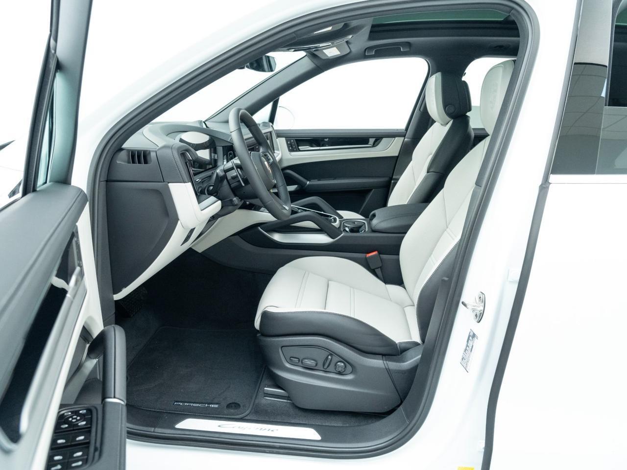 2026 Porsche Cayenne Pompano Beach FL