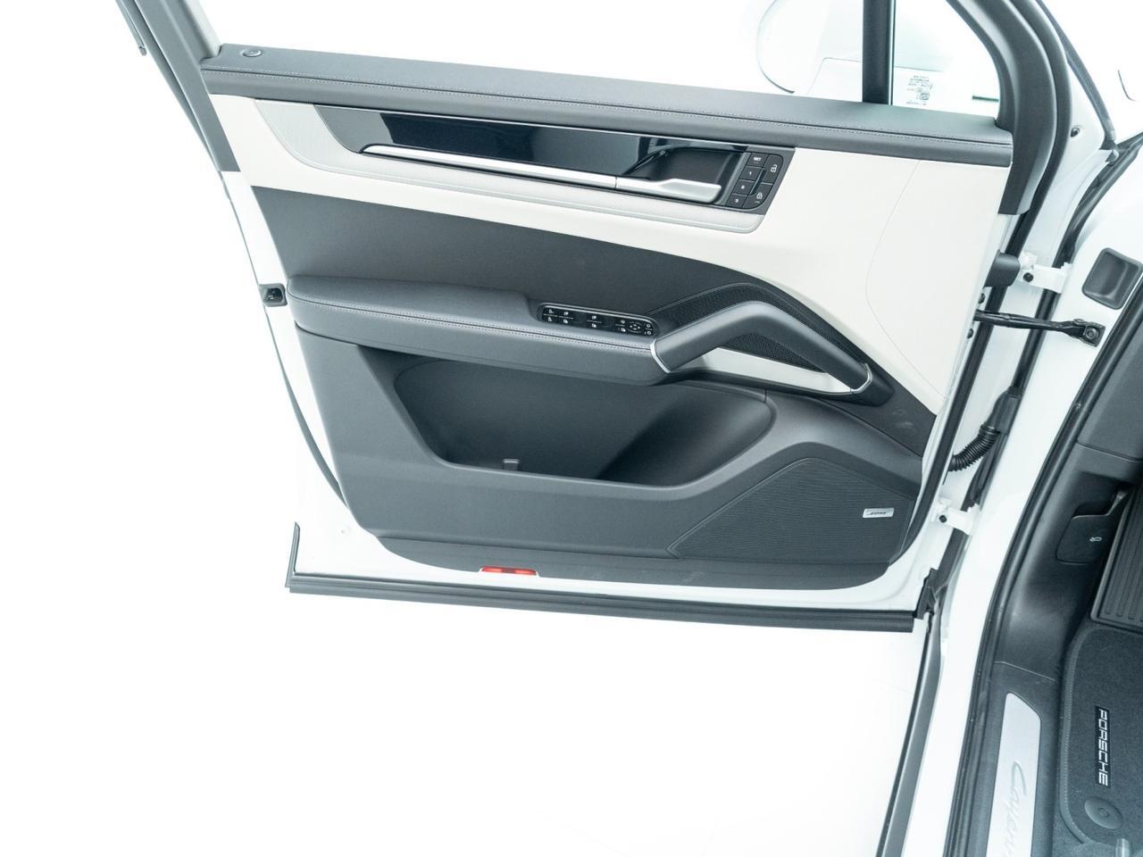 2026 Porsche Cayenne Pompano Beach FL