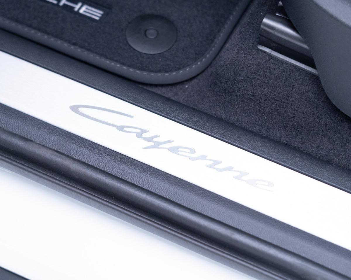 2026 Porsche Cayenne Pompano Beach FL