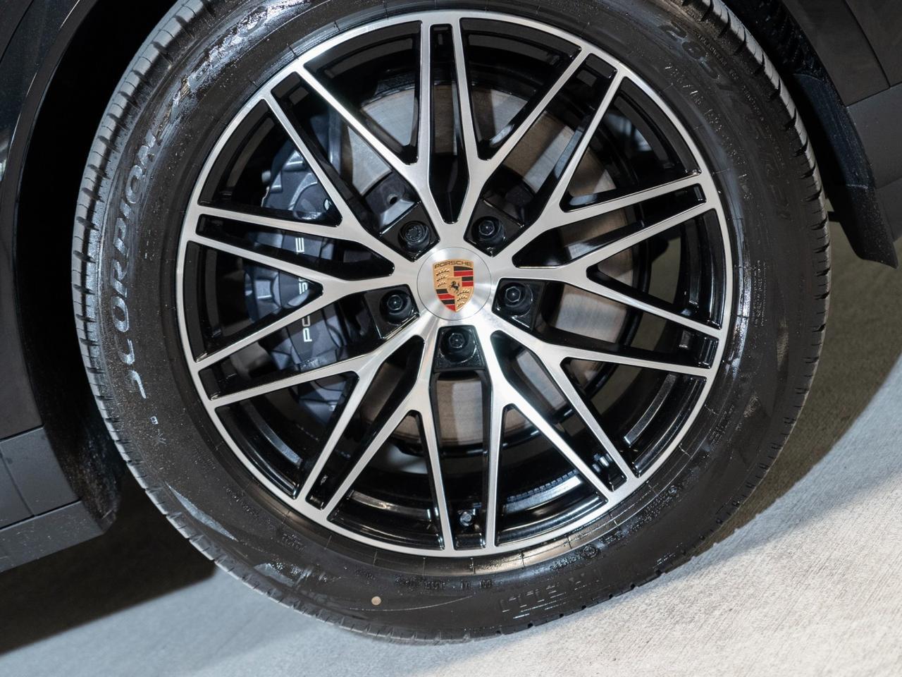 2026 Porsche Cayenne Pompano Beach FL
