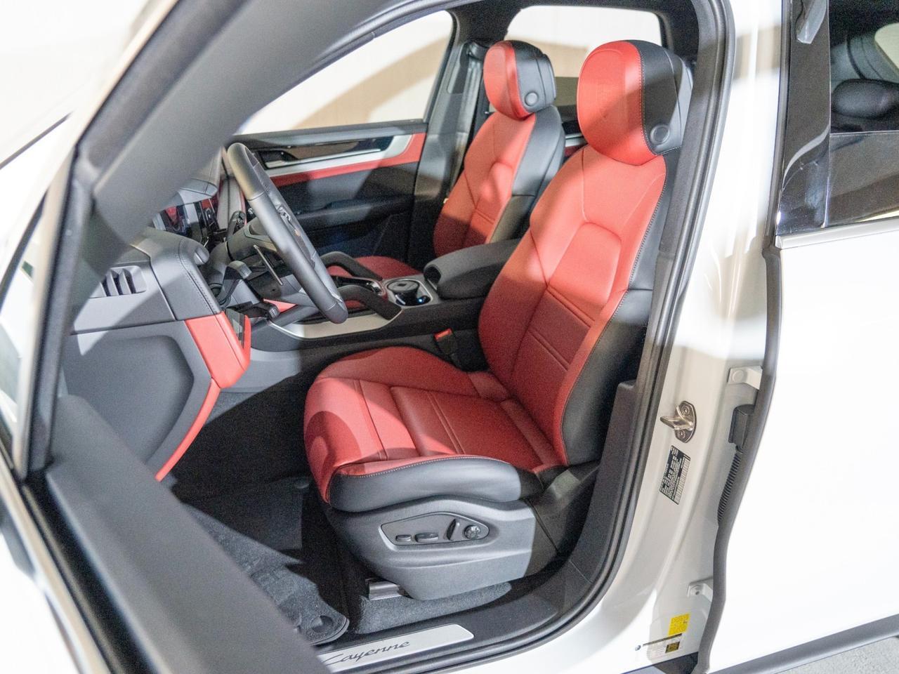 2026 Porsche Cayenne Pompano Beach FL