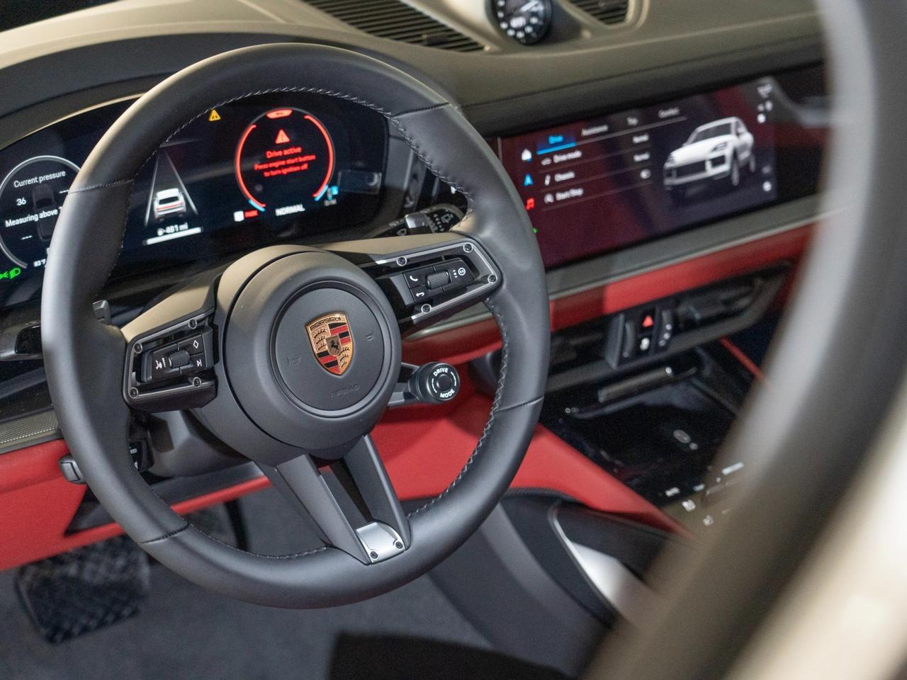 2026 Porsche Cayenne Pompano Beach FL