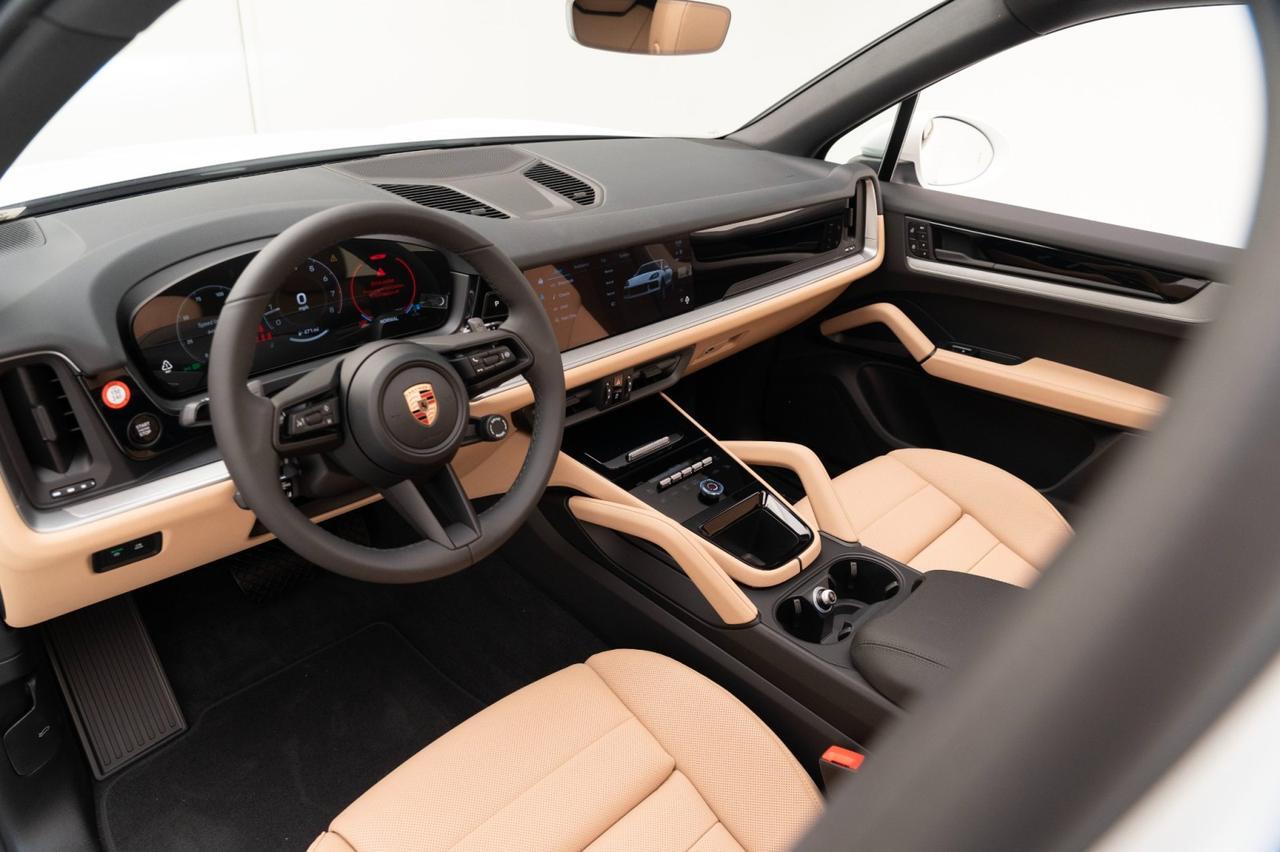 2026 Porsche Cayenne Pompano Beach FL
