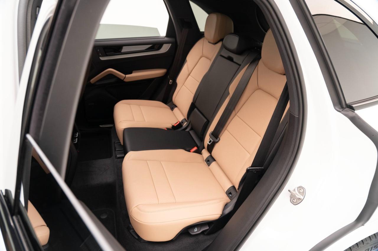 2026 Porsche Cayenne Pompano Beach FL