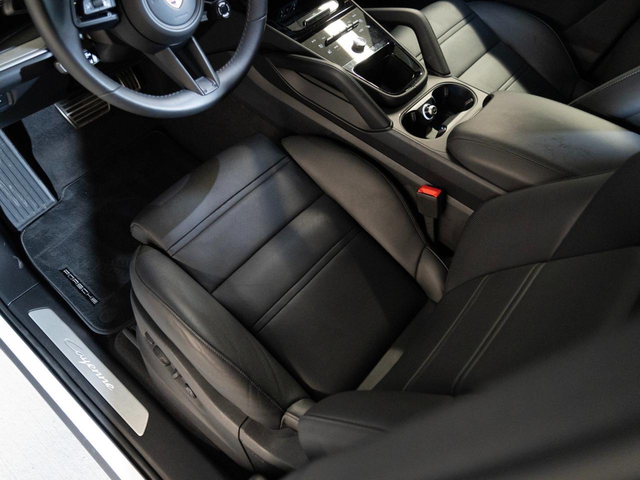2026 Porsche Cayenne Pompano Beach FL