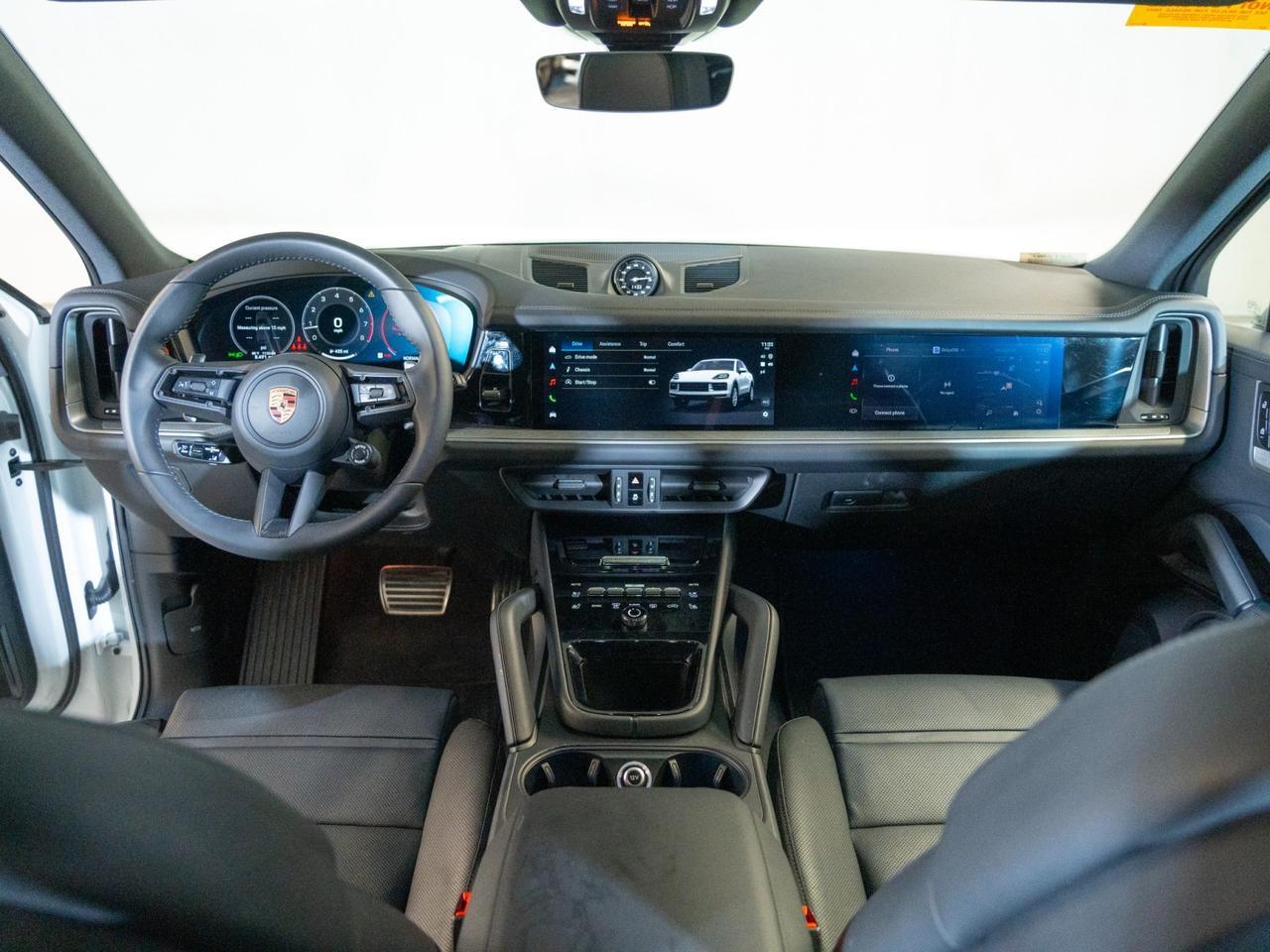 2026 Porsche Cayenne Pompano Beach FL