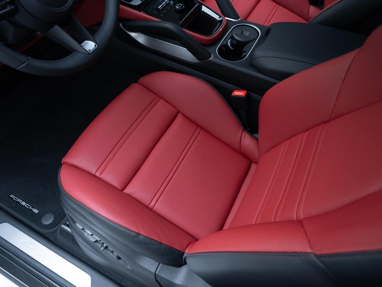 2026 Porsche Cayenne Pompano Beach FL