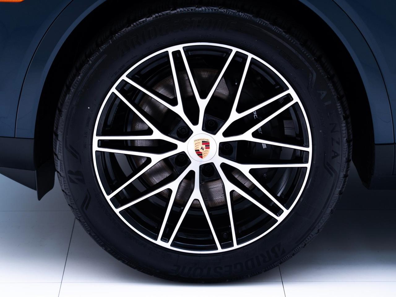 2026 Porsche Cayenne Pompano Beach FL