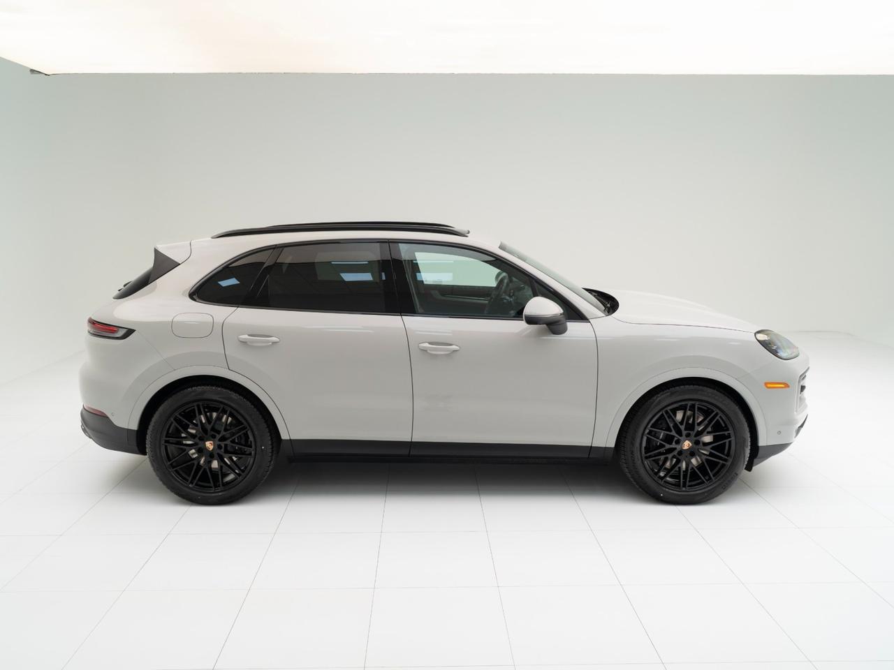 2026 Porsche Cayenne Pompano Beach FL