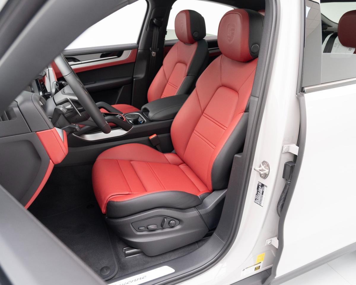 2026 Porsche Cayenne Pompano Beach FL