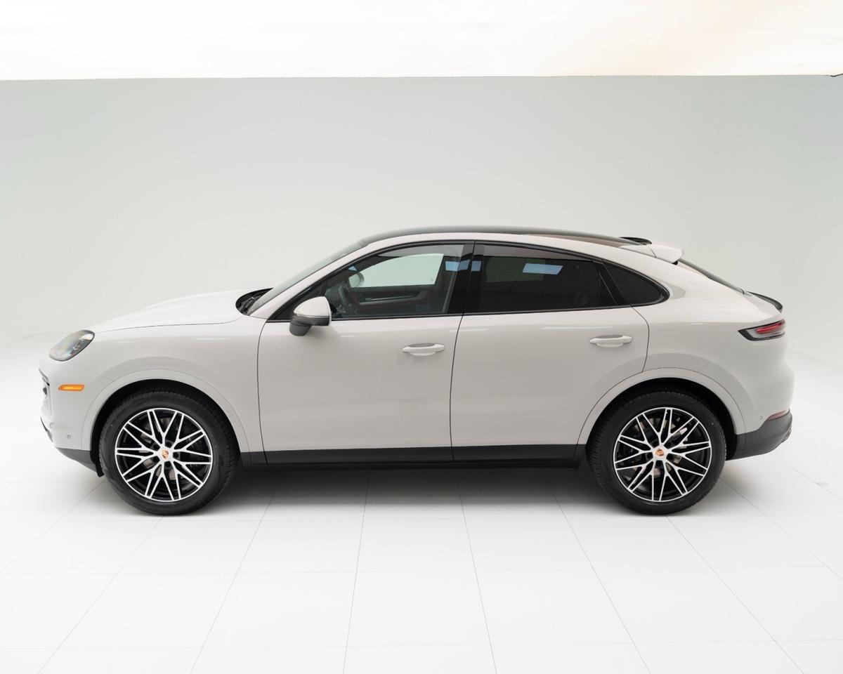 2026 Porsche Cayenne Pompano Beach FL