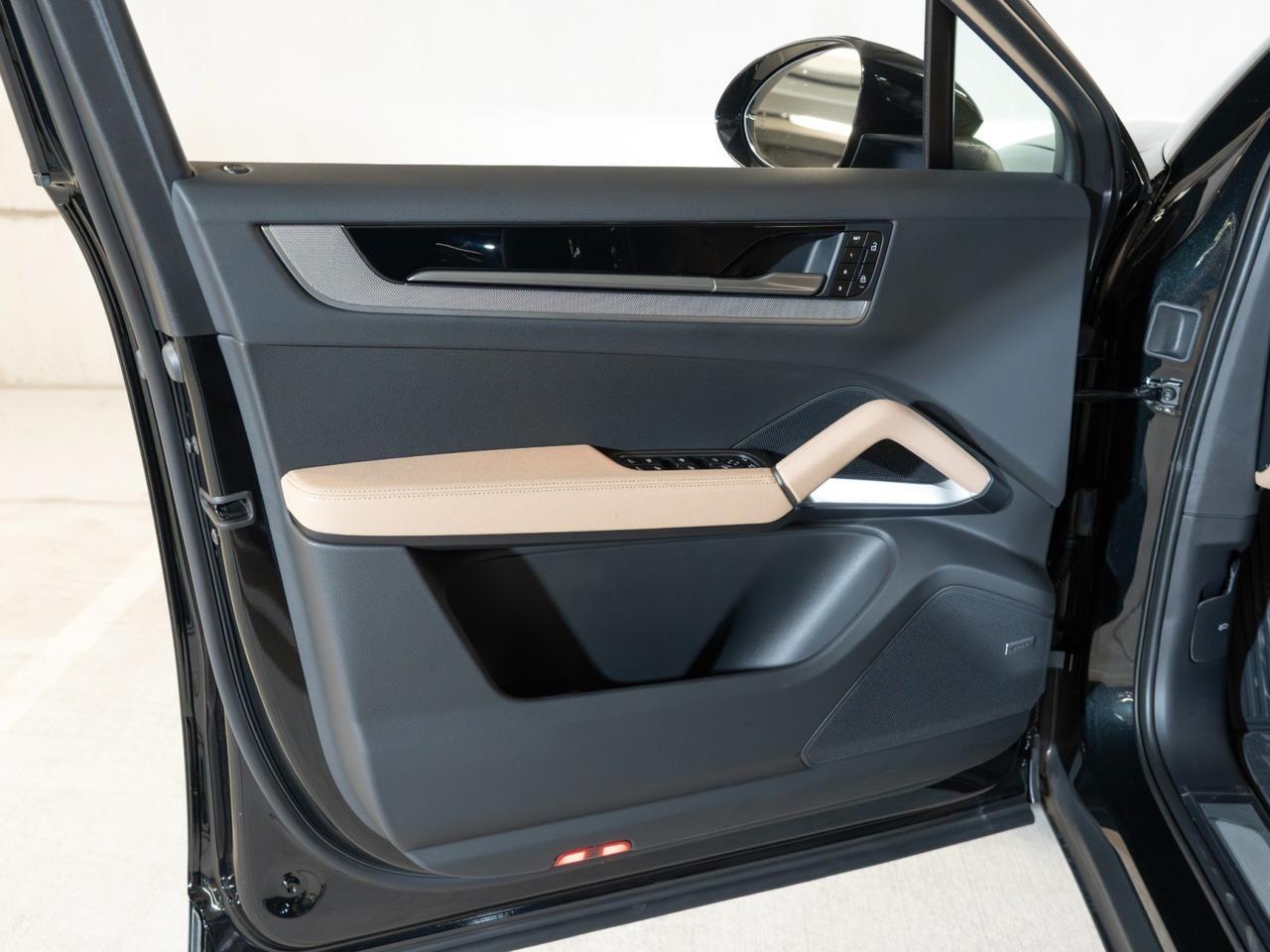 2026 Porsche Cayenne Pompano Beach FL