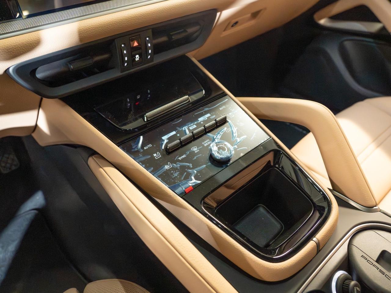 2026 Porsche Cayenne Pompano Beach FL