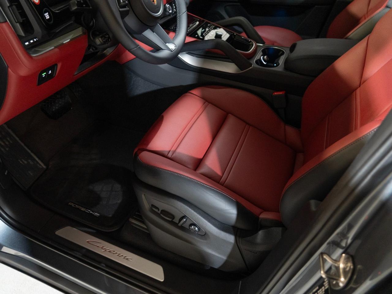 2026 Porsche Cayenne Pompano Beach FL