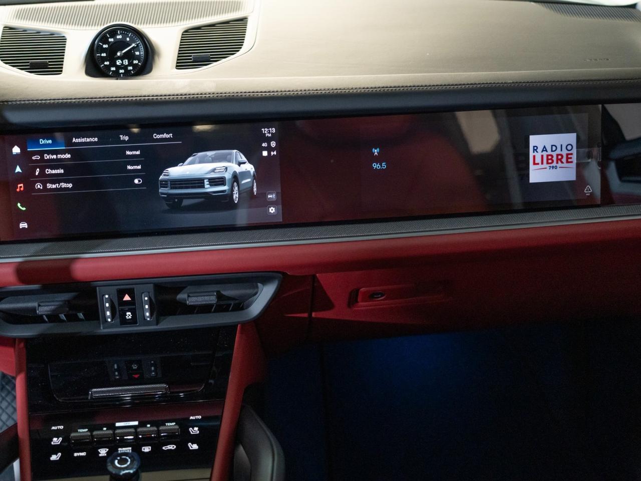 2026 Porsche Cayenne Pompano Beach FL