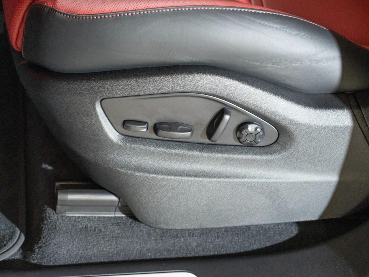 2026 Porsche Cayenne Pompano Beach FL
