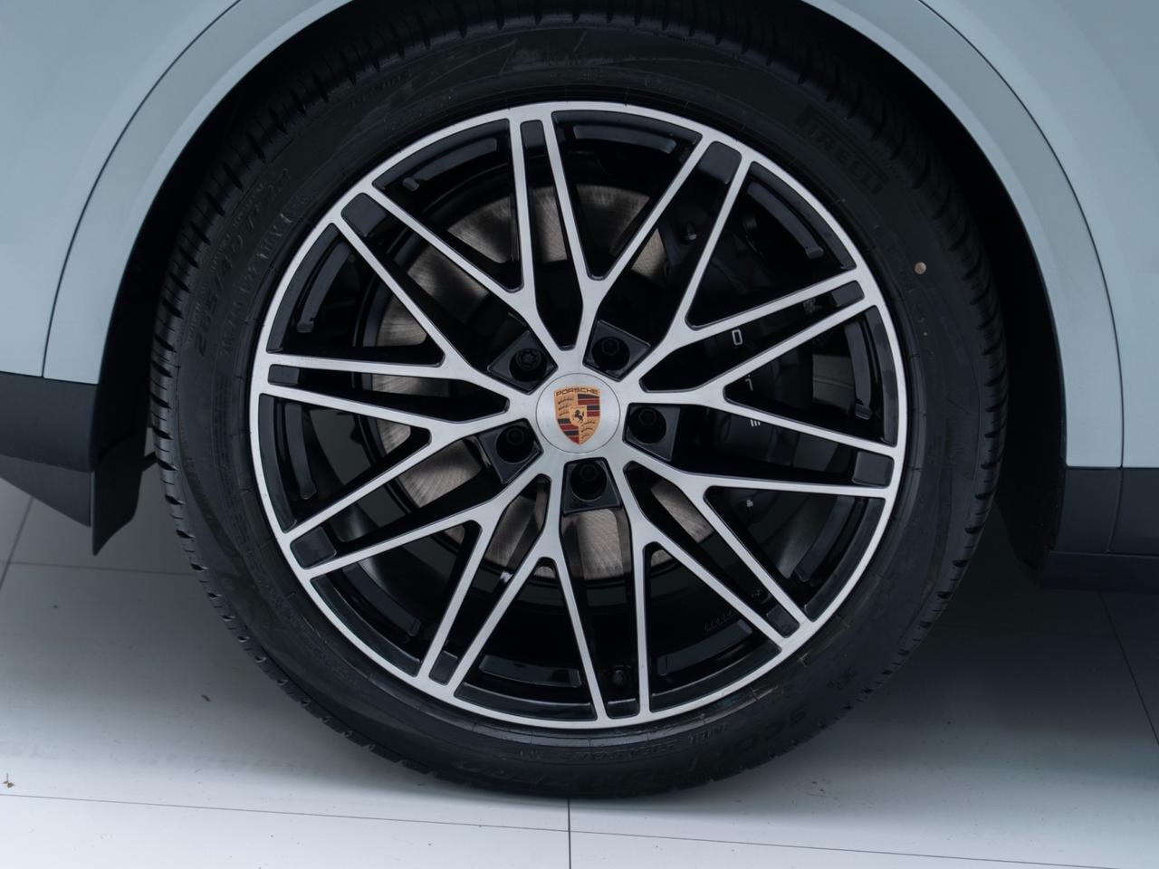 2026 Porsche Cayenne Pompano Beach FL