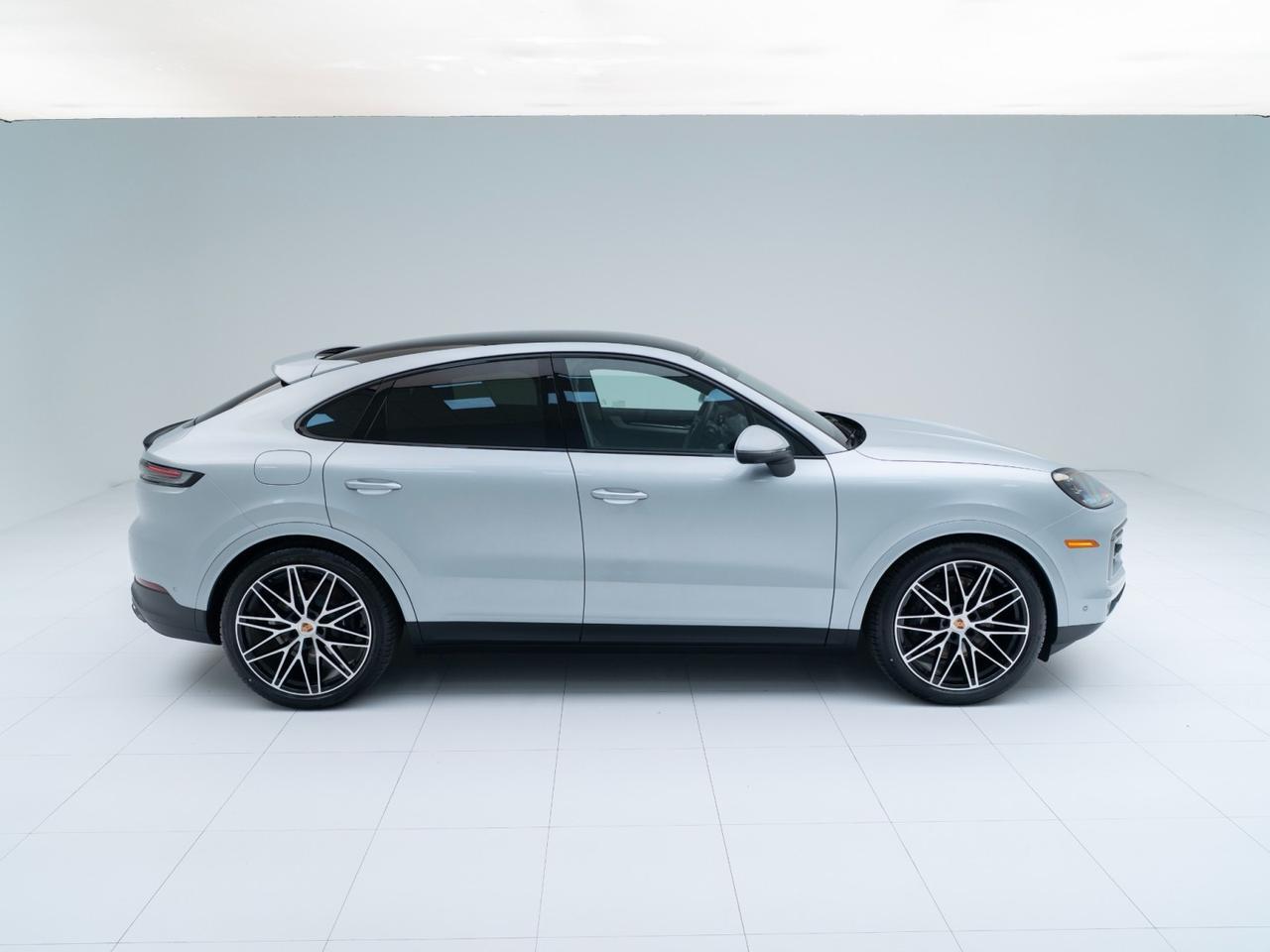 2026 Porsche Cayenne Pompano Beach FL